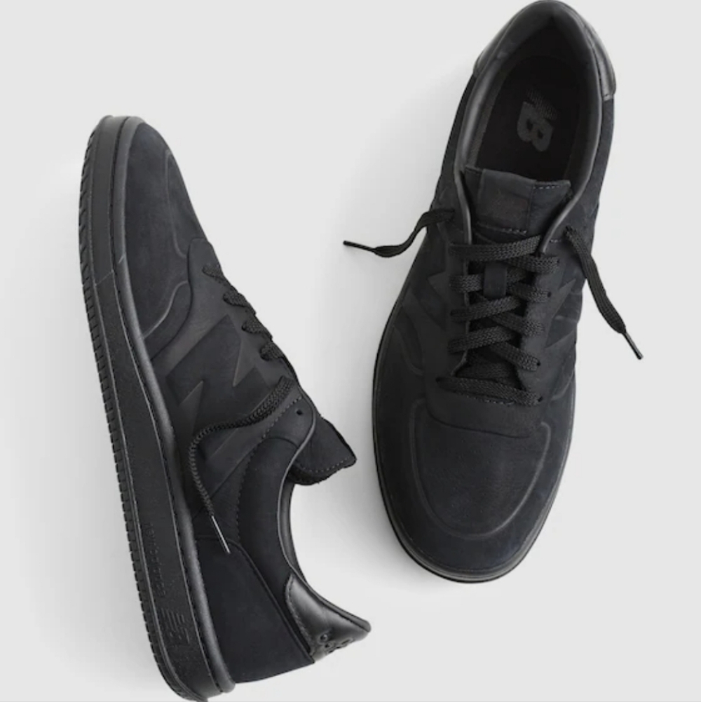 New Balance T500D All Black Sneakers - black